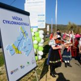 Nová unikátna cyklotrasa vedie do kúpeľov, svoje miesto na nej majú chodci aj cyklisti