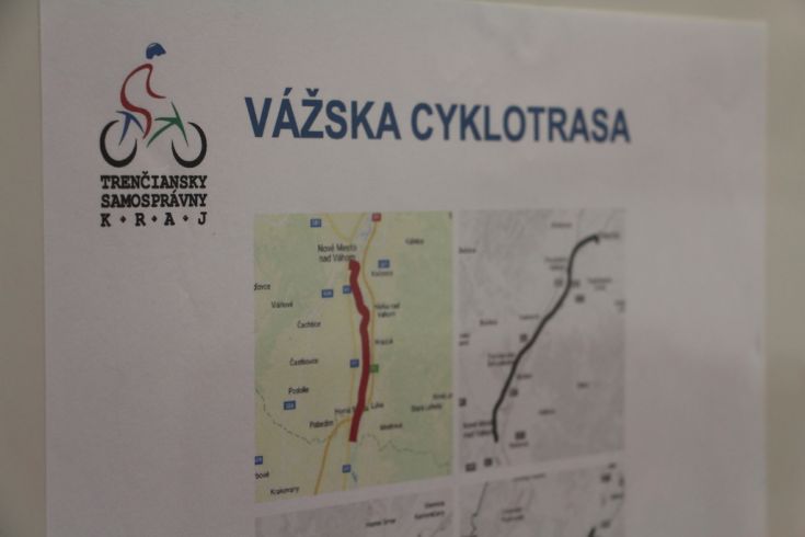 Už čoskoro sa cyklisti prevezú po prvej časti 100 km projektu Vážskej cyklotrasy