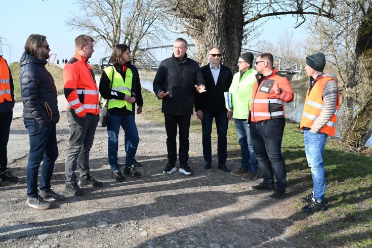 Výstavba predposledného úseku Vážskej cyklomagistrály napreduje rýchlym tempom