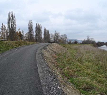 Hornonitrianska cyklomagistrála bude čoskoro dlhšia o viac ako 10 kilometrov